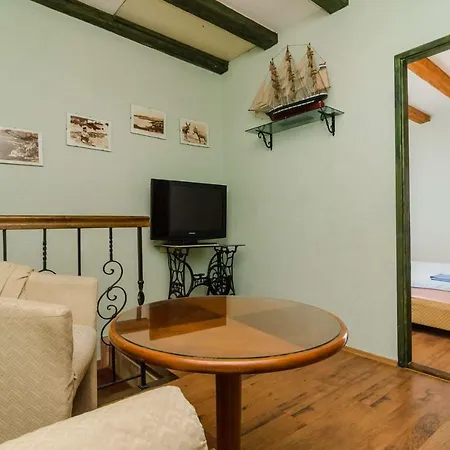 Holiday House 米利尼